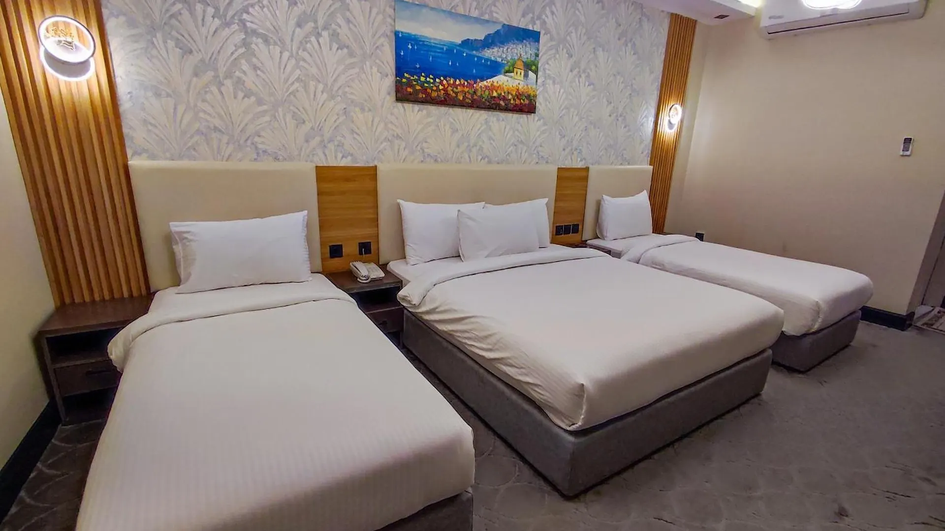Gold Sky Avenue Hotel دبي