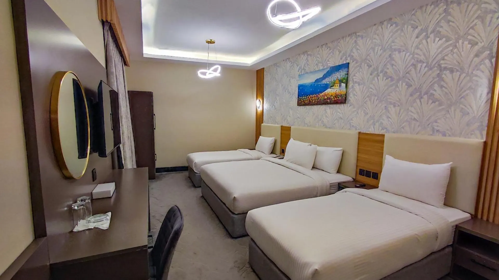 Gold Sky Avenue Hotel دبي 0*,